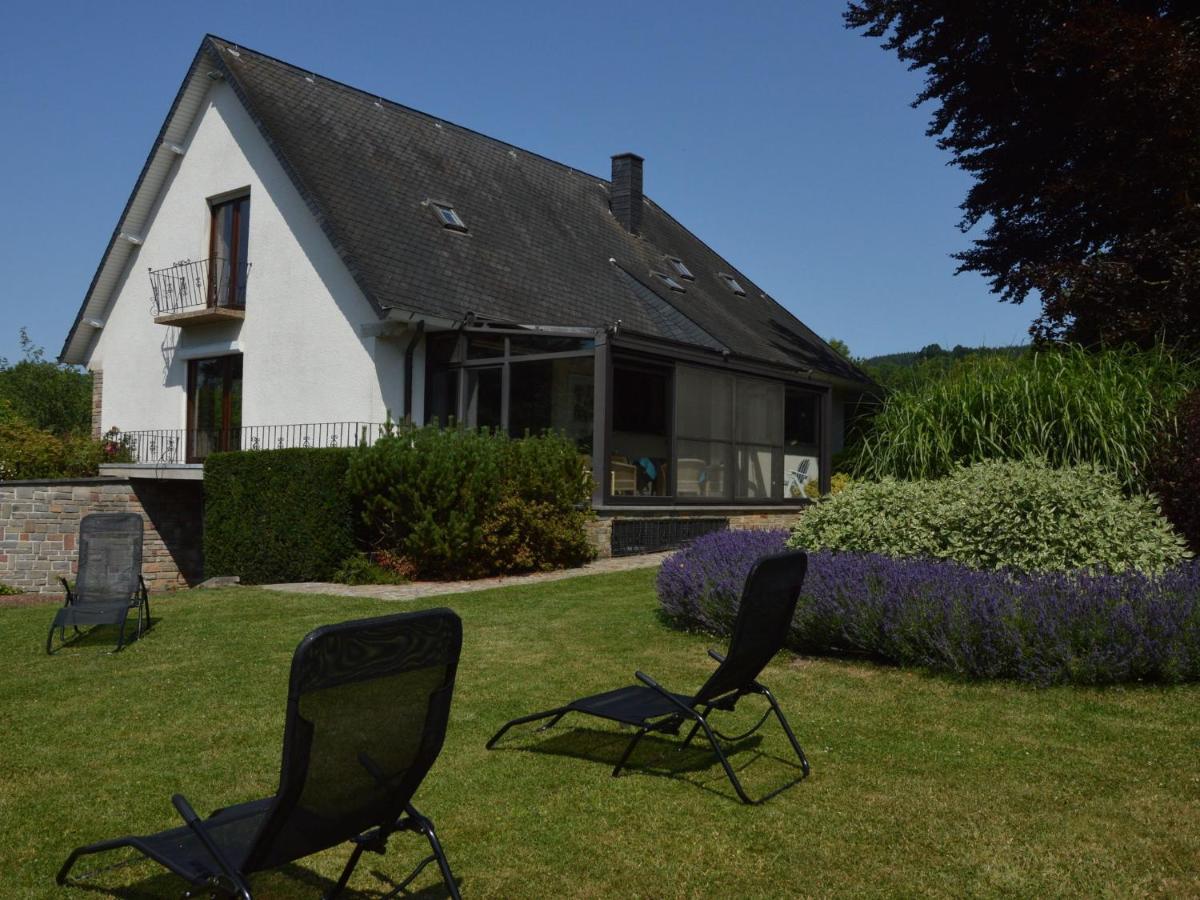 Elegant Villa In Stavelot With Fitness Playroom Экстерьер фото
