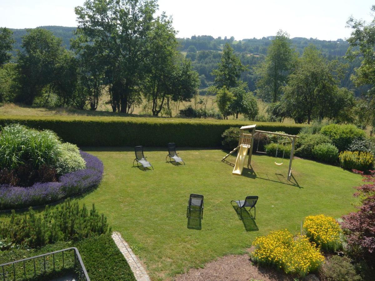 Elegant Villa In Stavelot With Fitness Playroom Экстерьер фото