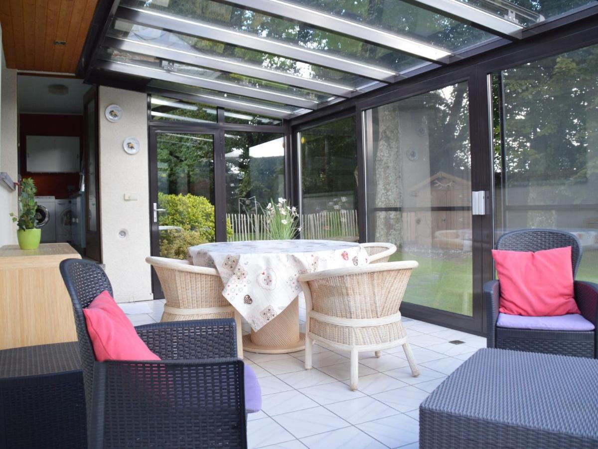 Elegant Villa In Stavelot With Fitness Playroom Экстерьер фото